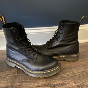 Dr. Marten 1460 Virginia Pascal Boots